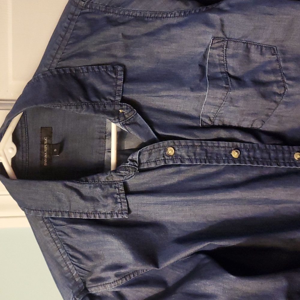 Casual Banana Republic shirt 👕